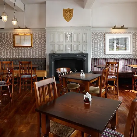 The Royal Oak 3*